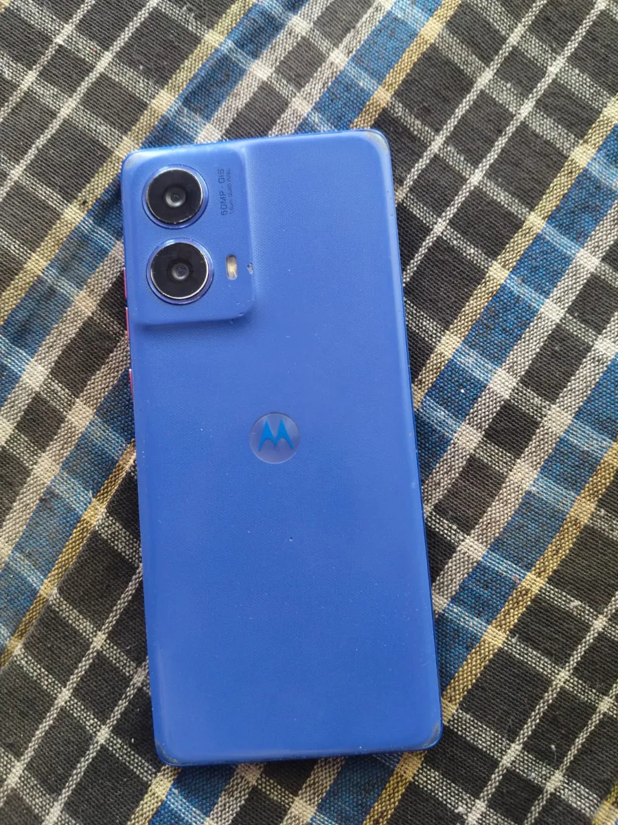 Motorola G85