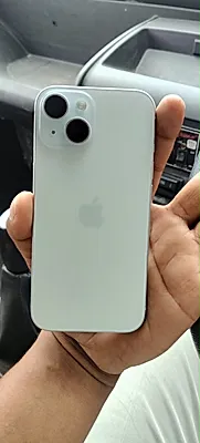 Apple iPhone 15